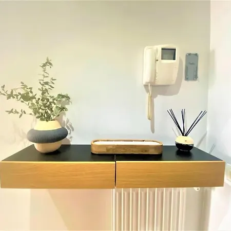 Bajo Con Impresionante Terraza Apartamento