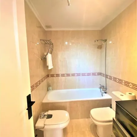 Bajo Con Impresionante Terraza Apartamento