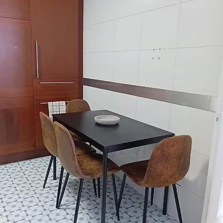 Apartamento Bajo Con Impresionante Terraza *